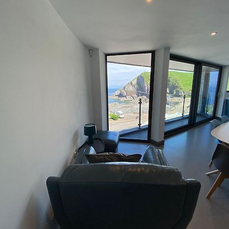 4 The View Apartments Ilfracombe - Seafront, Parking, Lift, Ev Exterior foto